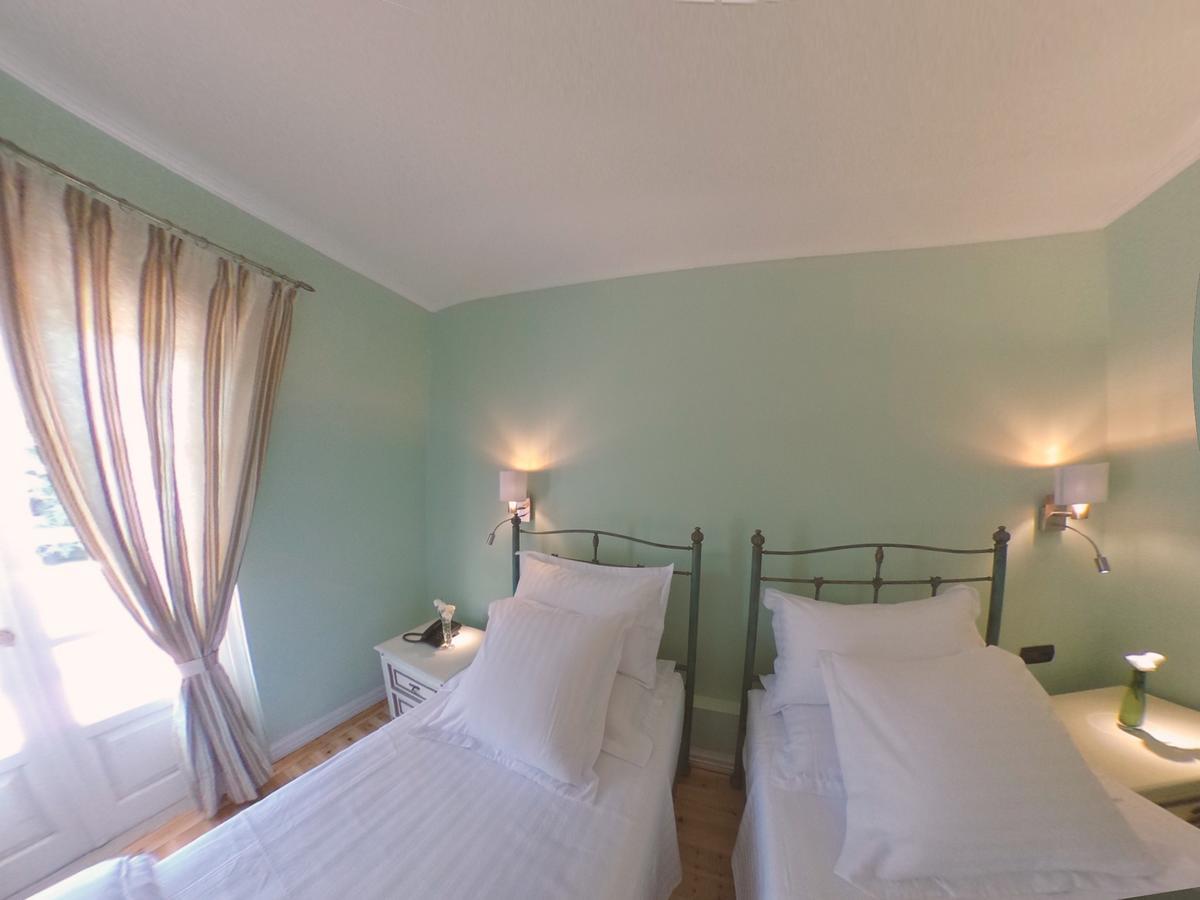 Vila Toscana Hotel *
